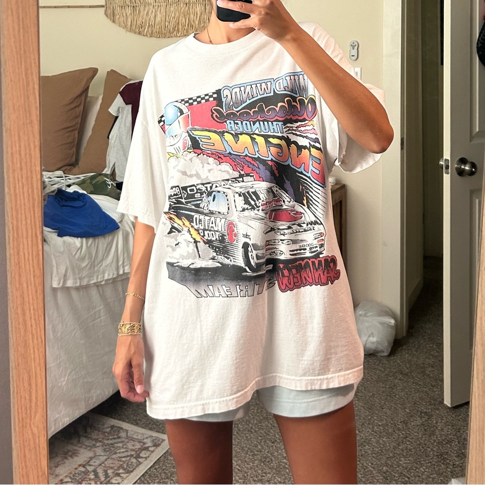 Brandy Melville Graphic Tee